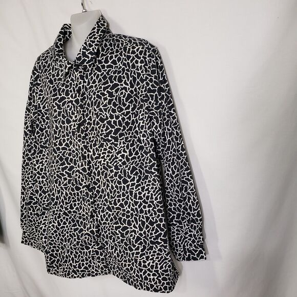 Quacker Factory Women Shirt Large Animal Print Stretch Rhinestone Studded Pocket - Picture 5 of 12